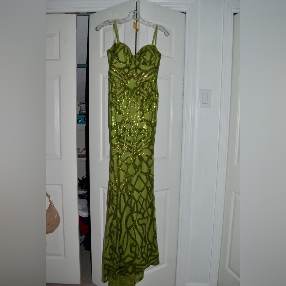 Windsor Green Prom Dress